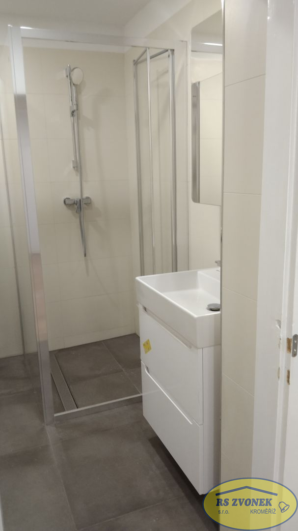Podnájem bytu 3+1, Březinova, Kroměříž