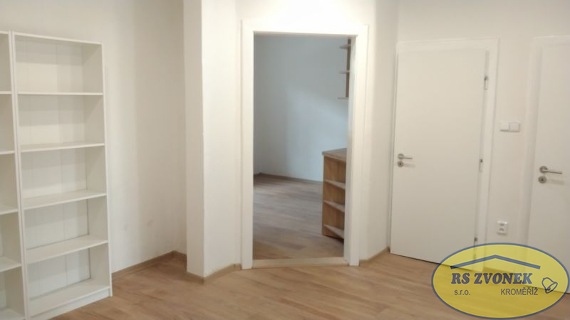 Podnájem bytu 3+1, Březinova, Kroměříž