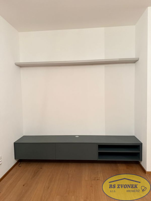 Pronájem nadstandard. bytu 2+kk v rezidenci Wechův dvůr, KM