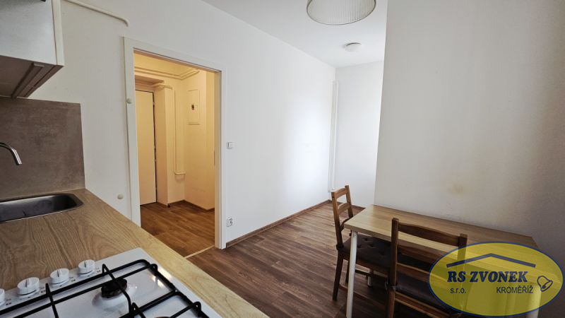 Pronájem bytu 1+1 Kroměříž 10 500 Kč, foto 2