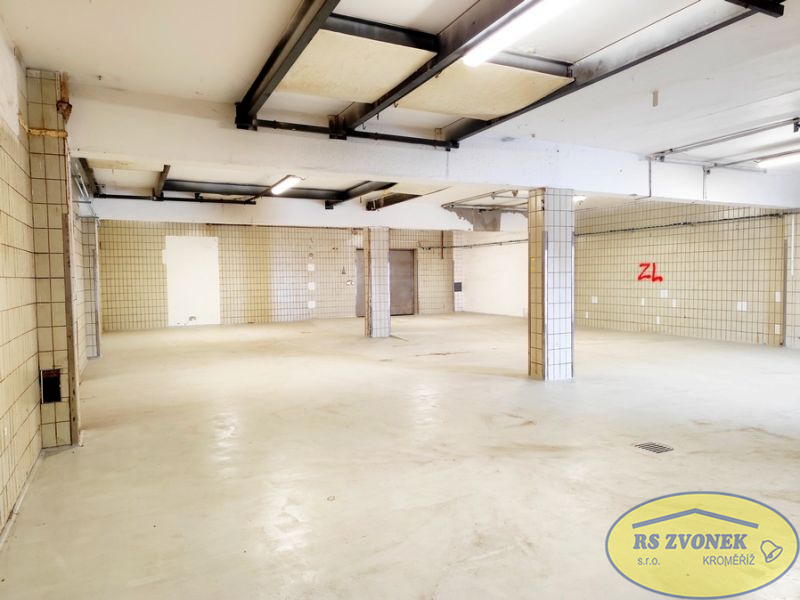 Skladovací a výrobní prostory, OL