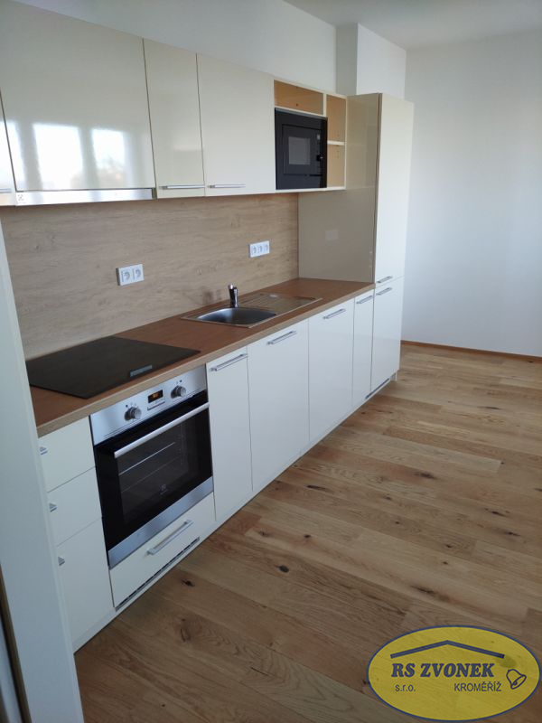 Pronájem bytu 3+kk Holešov, Národních Bojovníků
