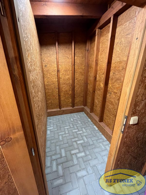 Pronájem bytu 2+1, Národních Bojovníků, Holešov