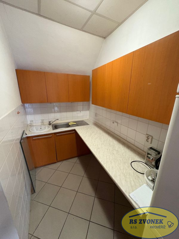 Pronájem obchodního prostoru, Bystřice pod Hostýnem