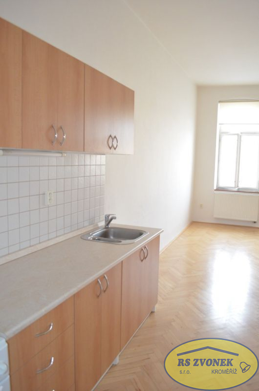 Pronájem bytu 2+kk, 71 m2, centrum, Šternberk