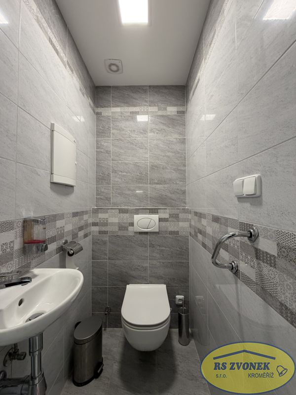 Pronájem nebytového prostoru, ul. Tovačovského, Kroměříž