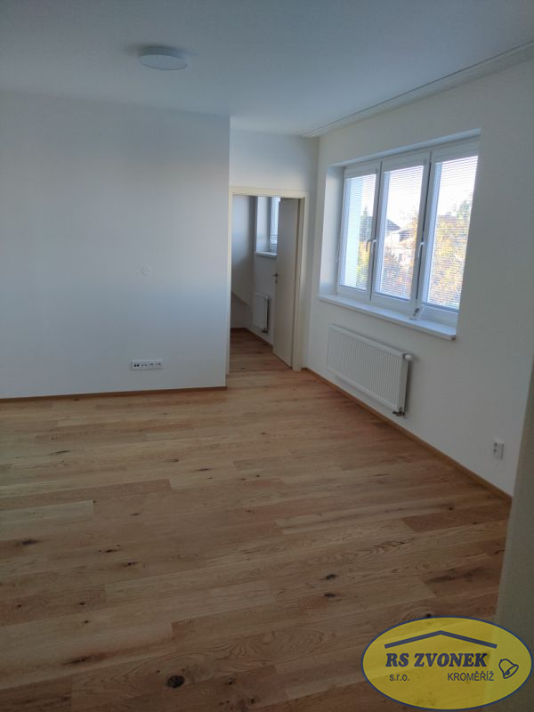 Pronájem bytu 3+kk Holešov, Národních Bojovníků