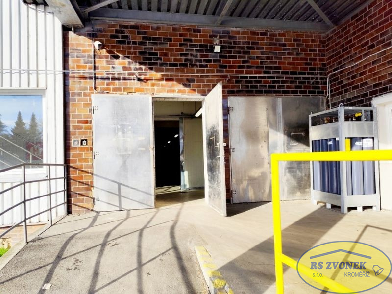 Skladovací a výrobní prostory, OL