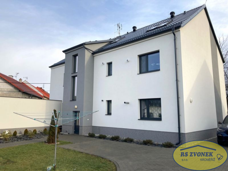 Pronájem cihlového bytu 1+1, Hlušovice