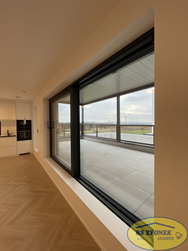 Pronájem novostavby bytu 3 + kk s terasou, Holešov