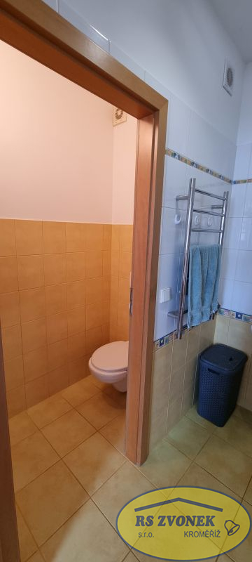 Prodej mezonetového bytu 2+KK s terasou, KM