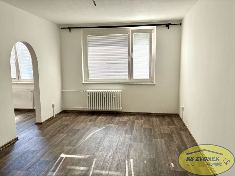 Pronájem panelového bytu 3+1, 61 m2, Nádražní, Šternberk