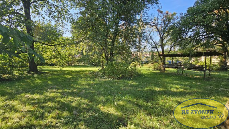 Prodej pozemku 1507m2, Zlobice