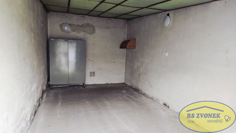 Pronájem garáže, Moravská, KM