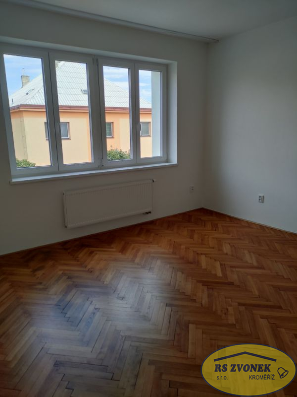 Pronájem bytu 3+kk Holešov, Národních Bojovníků 