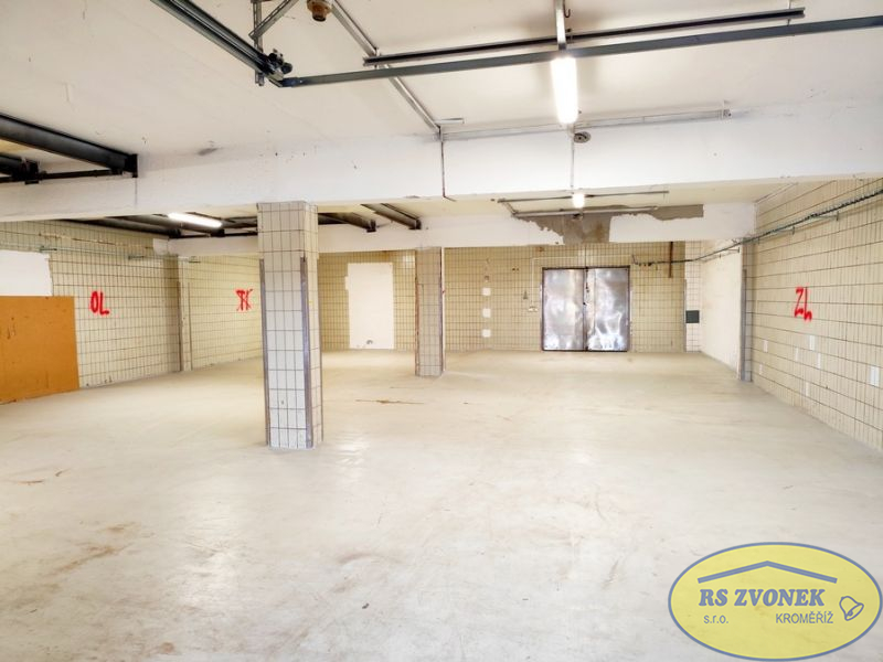 Skladovací a výrobní prostory, OL