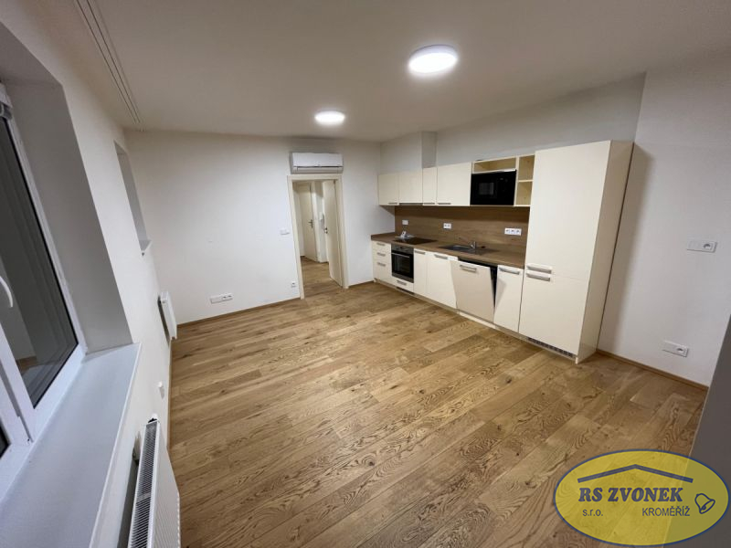 Pronájem bytu 2+1, Národních Bojovníků, Holešov