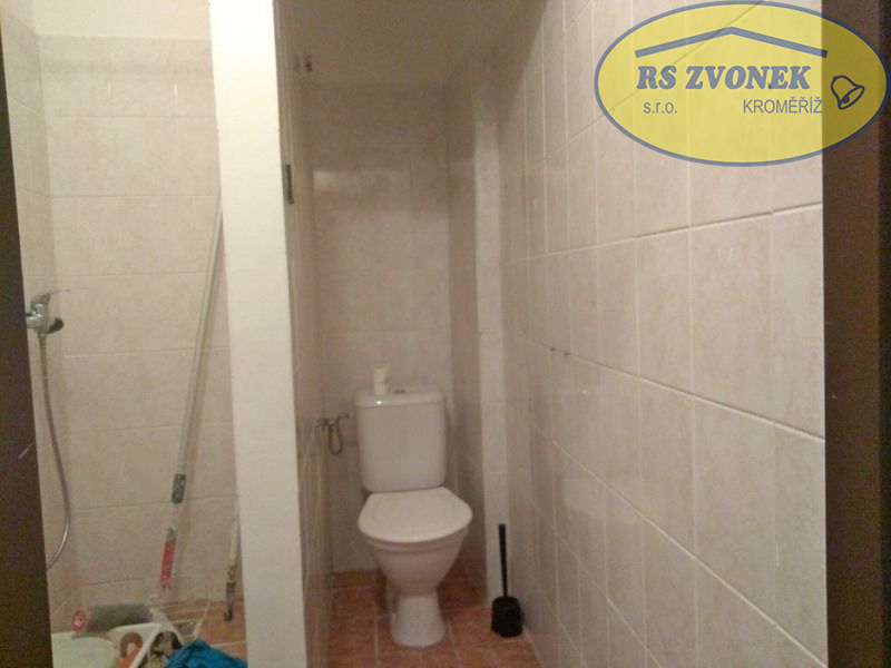 Pron. obchodu, ul.1.Máje, Olomouc