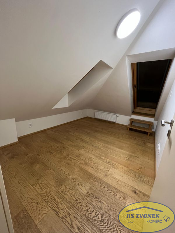 Pronájem bytu 2+1, Národních Bojovníků, Holešov