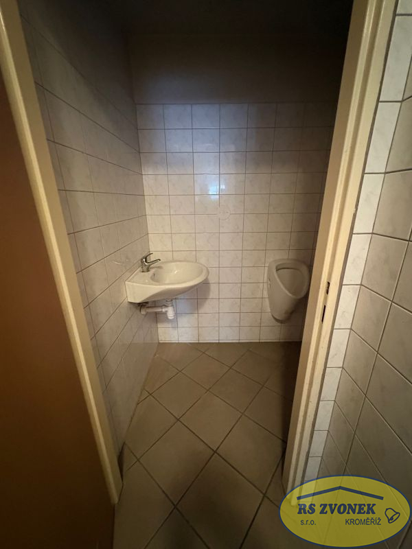 Pronájem obchodního prostoru, Bystřice pod Hostýnem