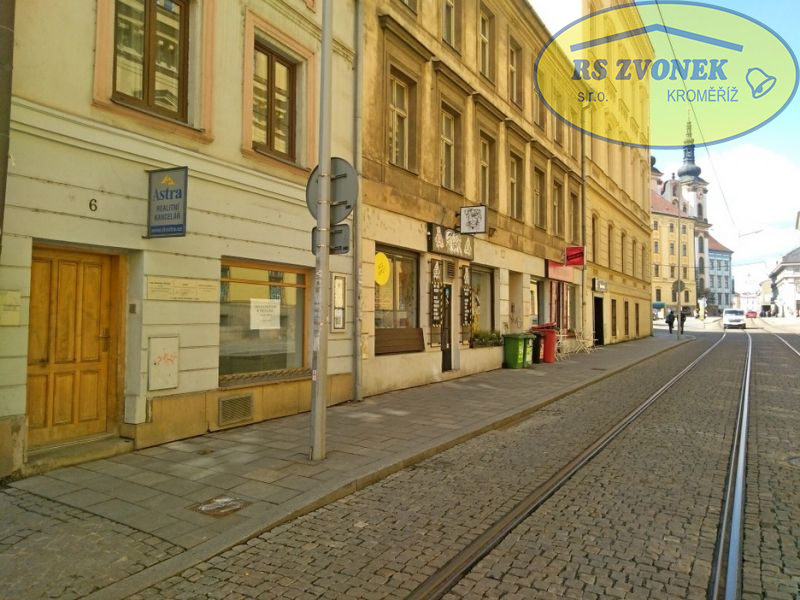 Pron. obchodu, ul.1.Máje, Olomouc