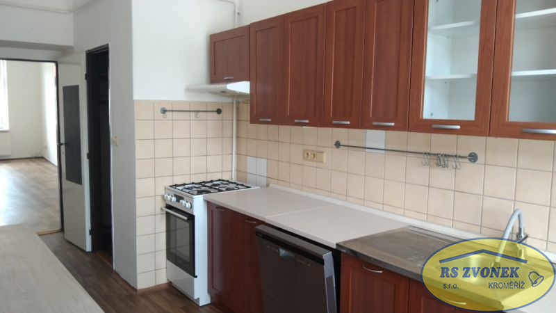 Pronájem bytu 3+1, Holešov, centrum