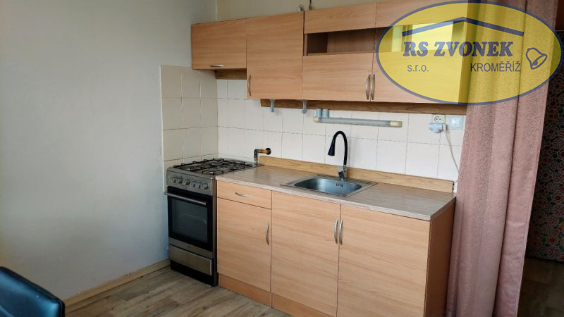 Pronájem BOV 1+1, Francouzská , KM