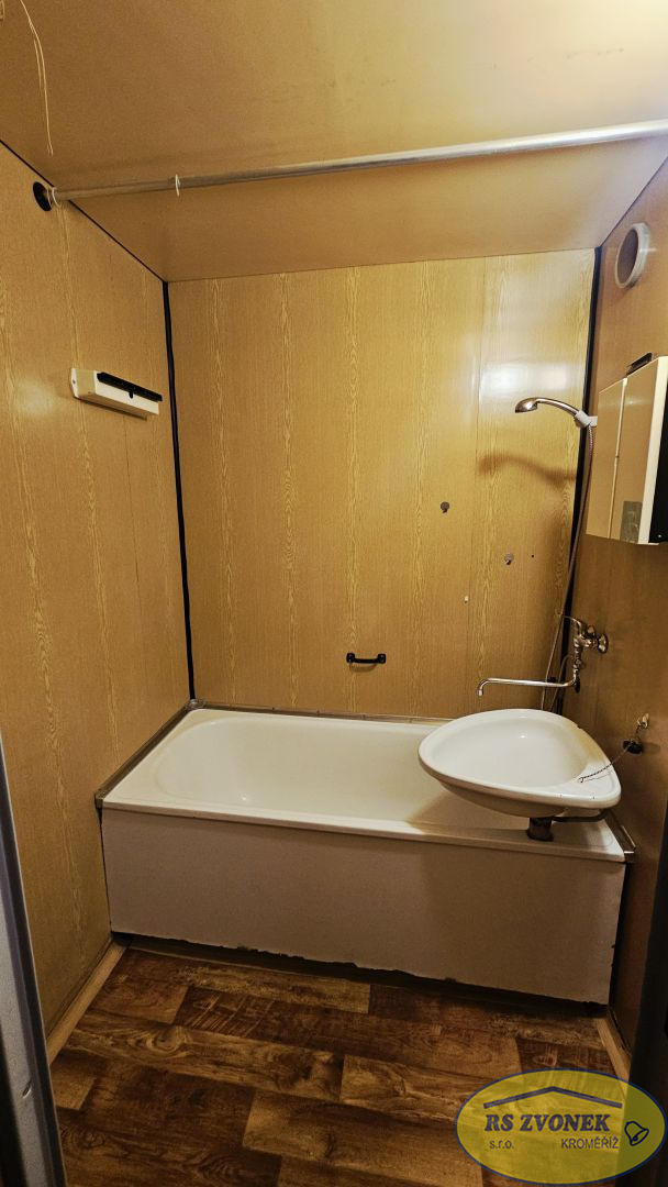 Prodej BOV 1+1, 36 m&sup2;, ul. Rumunská, KM