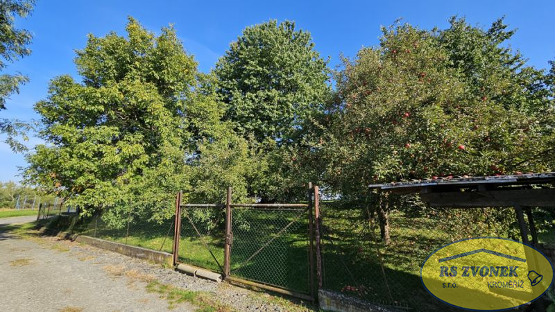 Prodej pozemku 1507m2, Zlobice