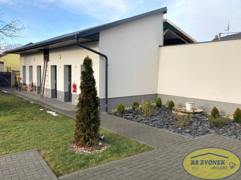 Pronájem cihlového bytu 1+1, Hlušovice