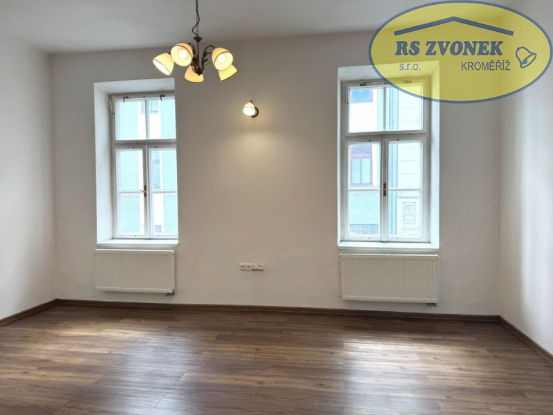Pronájem kanceláře, Husovo náměstí, Kroměříž