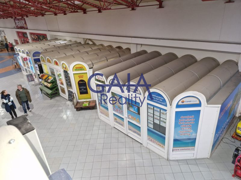 Komerční prostor v obch. centru Pasáž Hloučela, Prostějov