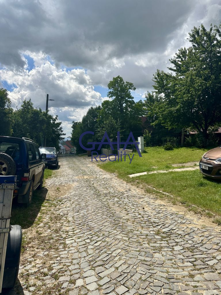 Stavební pozemek v Bukovanech