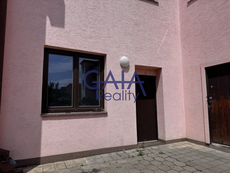 Pronájem kanceláře 20 m&sup2; v centru města