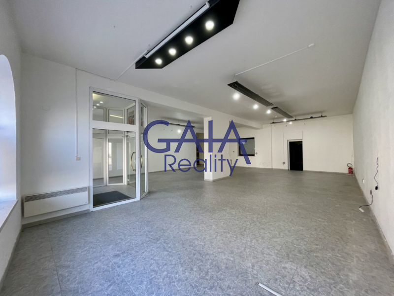 Atraktivní obchodní prostory v centru města