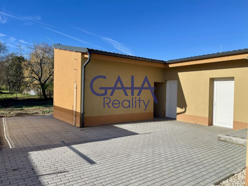 Pronájem prostorného bytu 2+kk v Moravském Písku