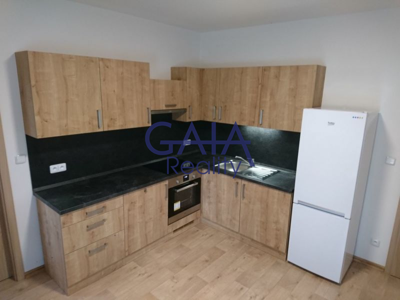 Pronájem moderního bytu 2+kk s možností parkování, Prostějov