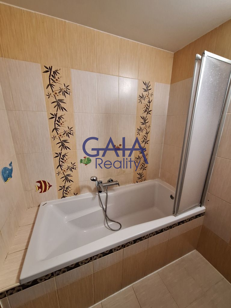 Prostorný cihlový byt 3+kk s lodžií – Kostelec na Hané