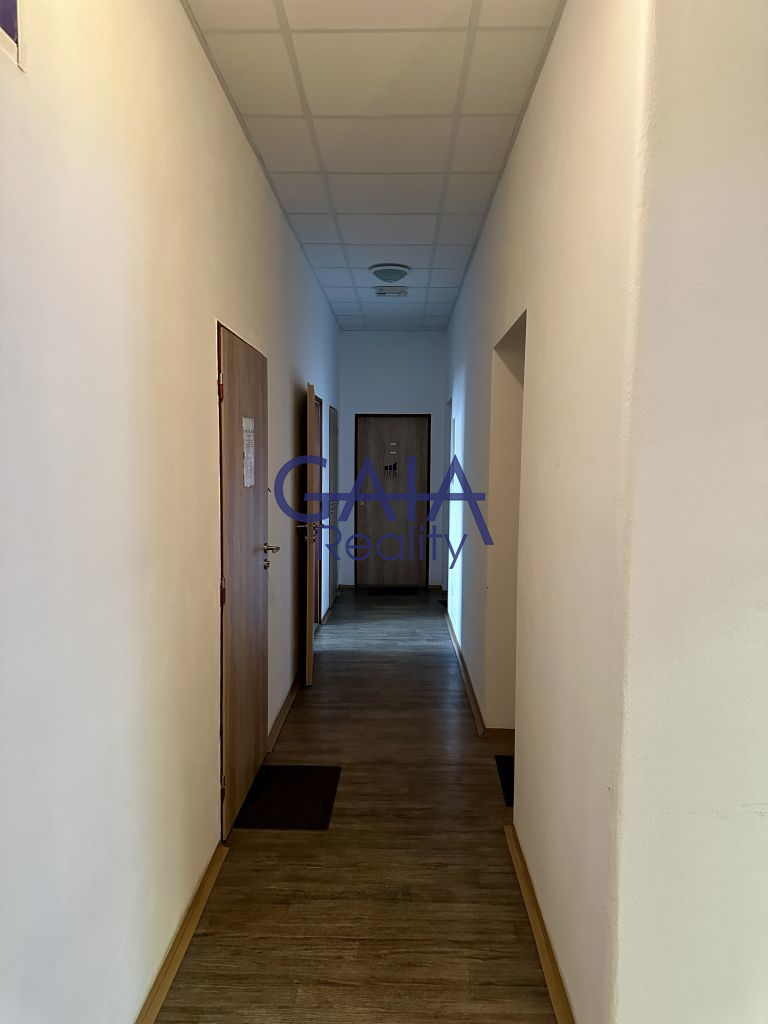 Pronájem kanceláře na pěší zóně v centru Hodonína
