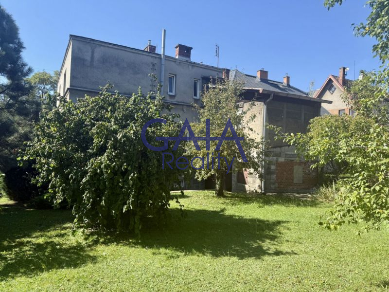 Vila vhodná pro developery - bydlení nebo podnikání