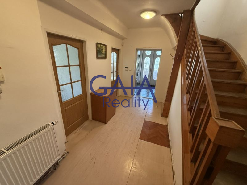 Vila vhodná pro developery - bydlení nebo podnikání