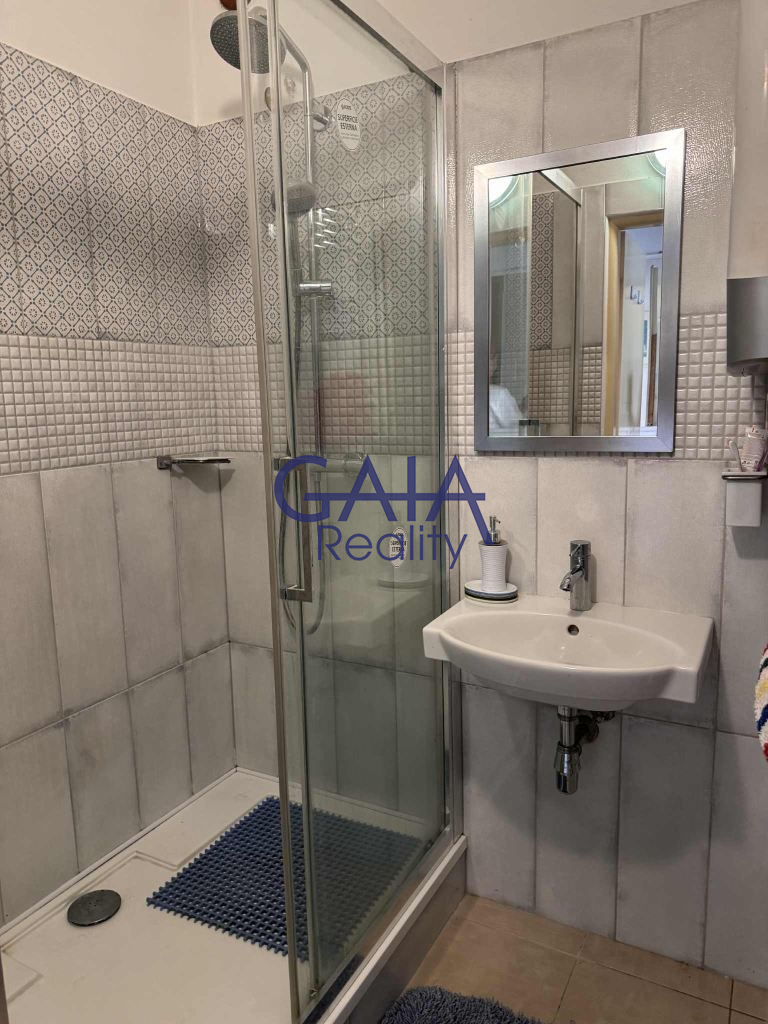 Prodej hezkého prostorného bytu 3+1 v klidné části