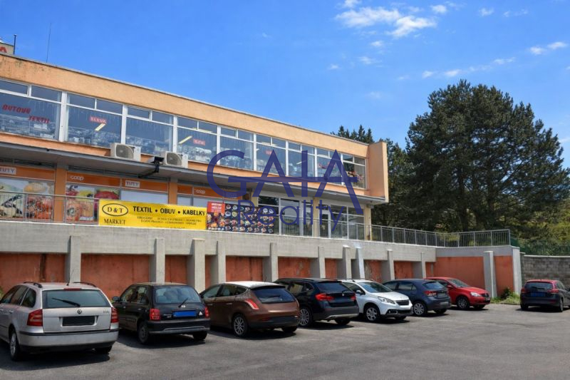 Prodej komerčního objektu – NS Centrum Stará Role