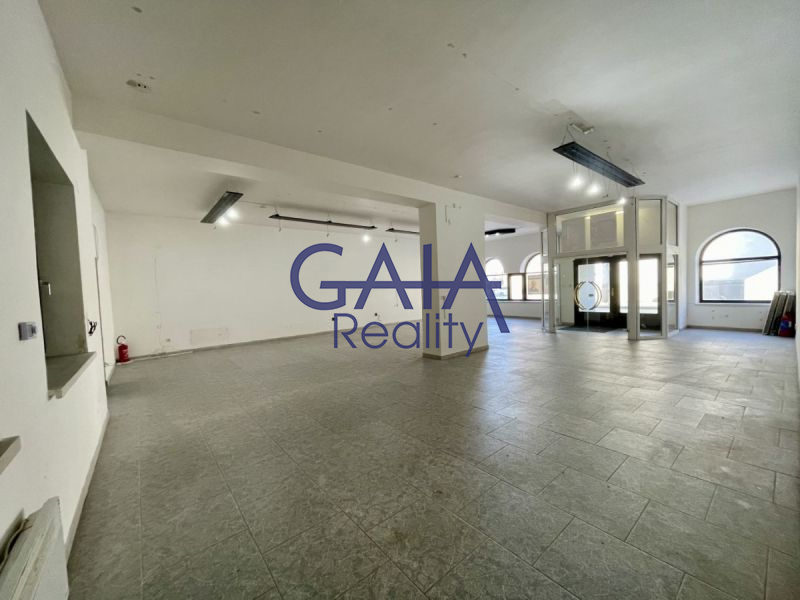 Atraktivní obchodní prostory v centru města