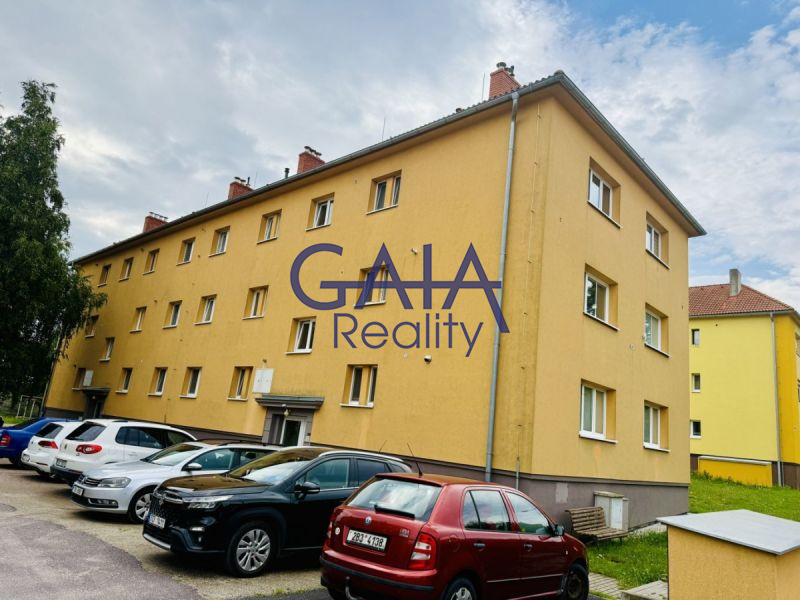 Prodej bytu 2+1 v cihlovém domě 