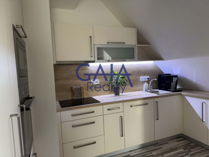 Prodej krásného mezonetového bytu 3+kk v klidné části města