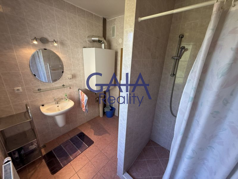 Vila vhodná pro developery - bydlení nebo podnikání