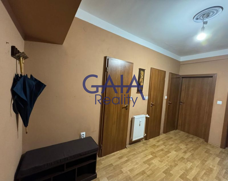 Prostorný cihlový byt 3+kk s lodžií – Kostelec na Hané