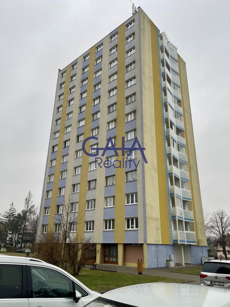 Pronájem bytu 3+1 s balkonem blízko centra města