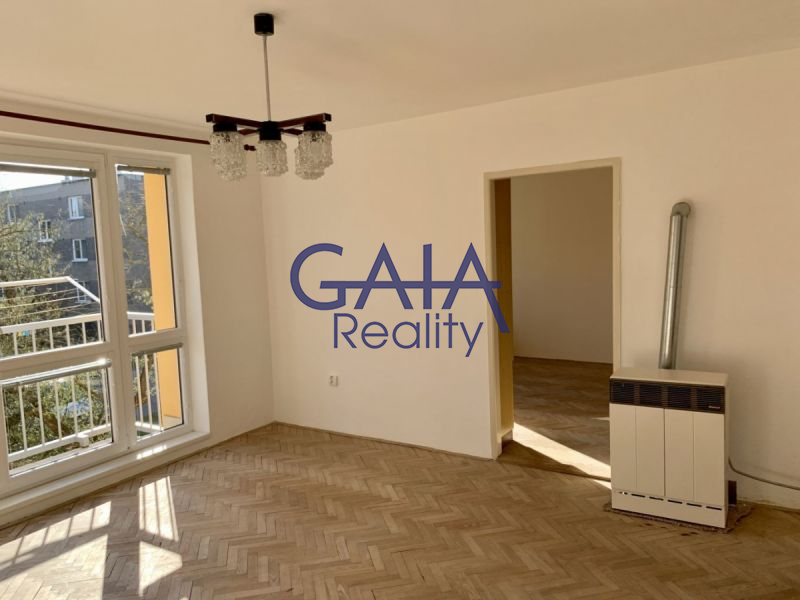 Prodej slunného bytu 3+1 s balkonem